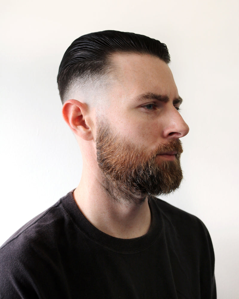 
                  
                    GEL POMADE
                  
                